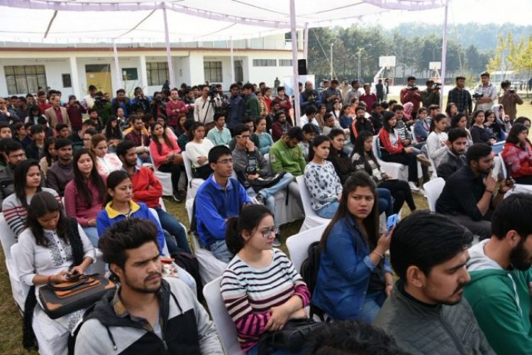 निराश होते बिहारी युवाओं में जान भरने की मुहिम है ‘Let’s Inspire Bihar’-